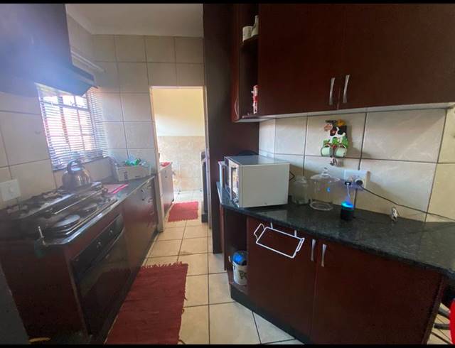 3 BEDROOM HOUSE FOR SALE IN AERORAND